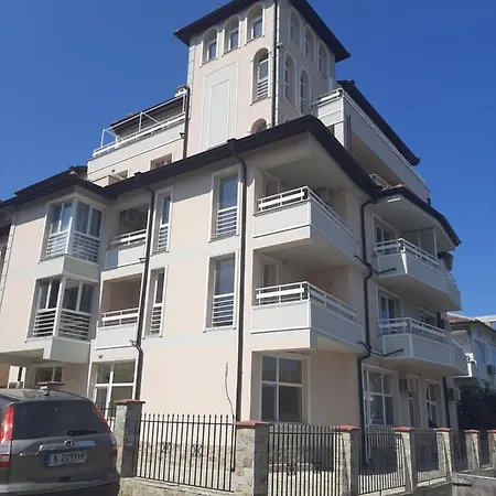 Apartamento жени Tsarevo